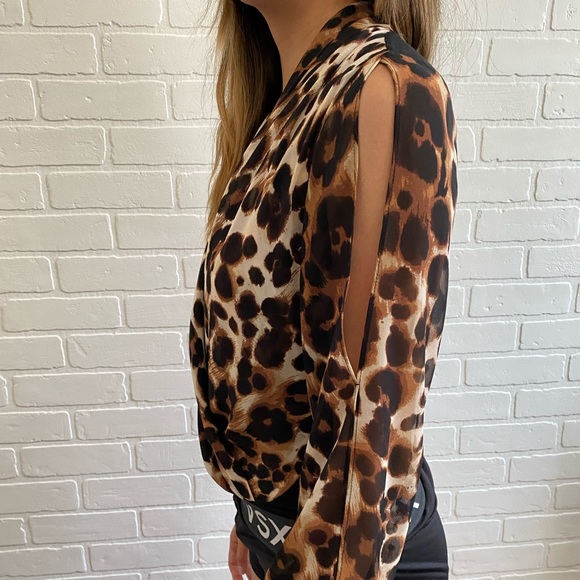 Leopard bodysuit top - Picture 7 of 9